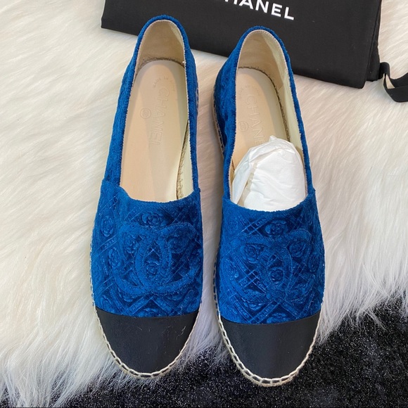 Chanel Velvet Espadrilles - Picture 2 of 6